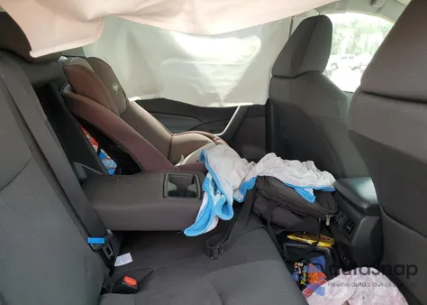 2025 Toyota Rav4 Xle z USA, uszkodzony, nr VIN 2T3W1RFV4SW371577